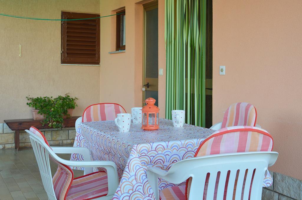 Giardino Apartment Umag Luaran gambar